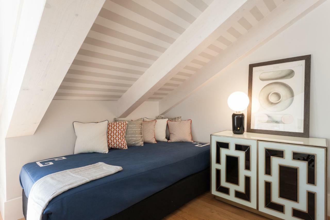 Flh Restauradores Amazing Flat With View Lisbon Luaran gambar